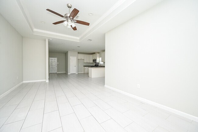 Building Photo - 4632 Galesburg St