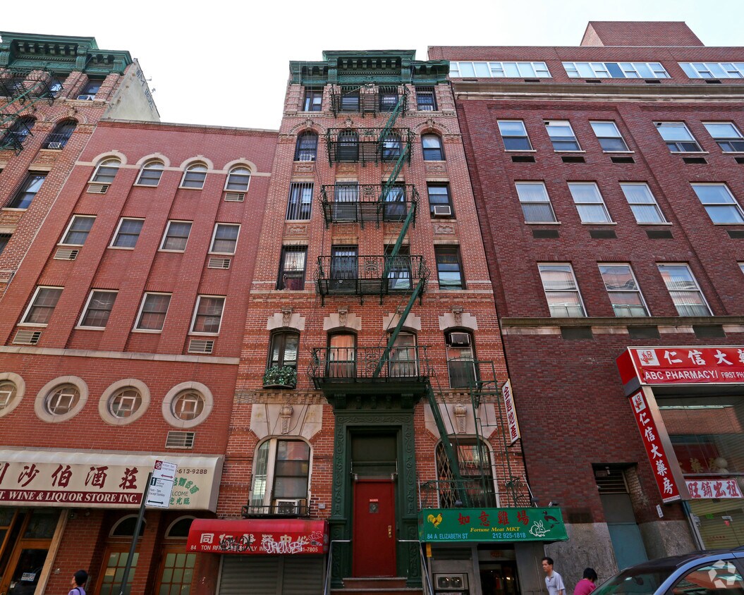 Building Photo - 84 Elizabeth St