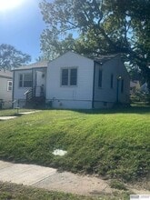Building Photo - 3342 N 41st St
