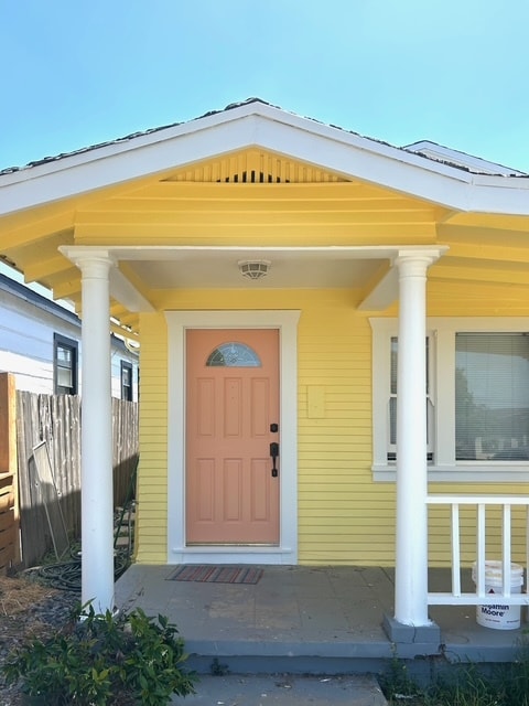 Building Photo - 3637 Marlborough Ave