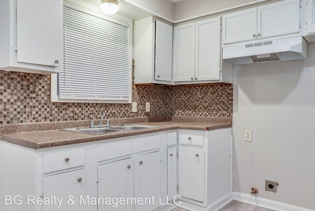 Building Photo - 3 br, 2 bath House - 2317 Southern Street