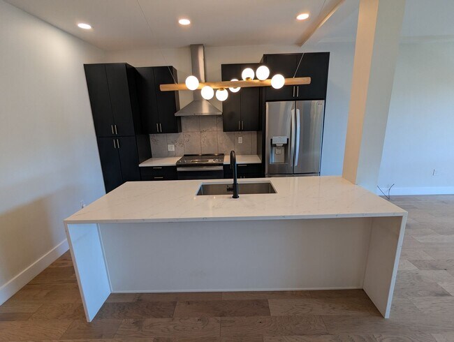 Foto del edificio - 2 Bedroom 2 Bathroom Condo at the Lawrence...
