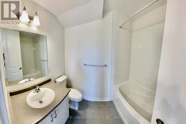 Photo du bâtiment - 3165 Elgin Mills Rd E