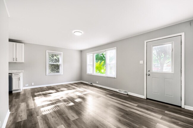 Foto del edificio - 15013 Springfield Ave