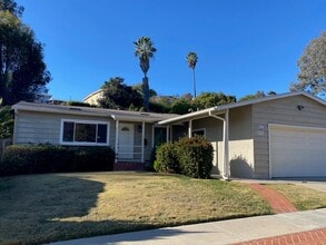 Building Photo - 4972 Tierra Baja Way