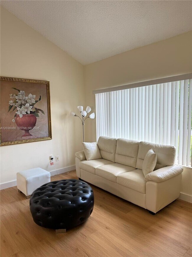 Foto del edificio - 14795 SW 97th Terrace