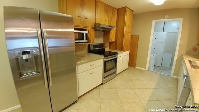 Foto del edificio - 408 Oak Park Dr