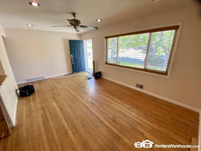 Foto del edificio - 2761 S Kearney St
