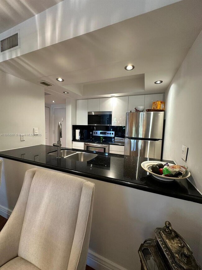 Foto del edificio - 8180 Geneva Ct