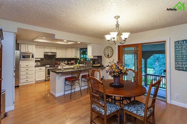 Building Photo - 11700 Wilvern Ln
