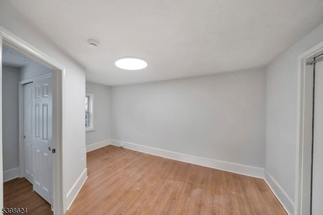 Foto del edificio - 1000 Main St