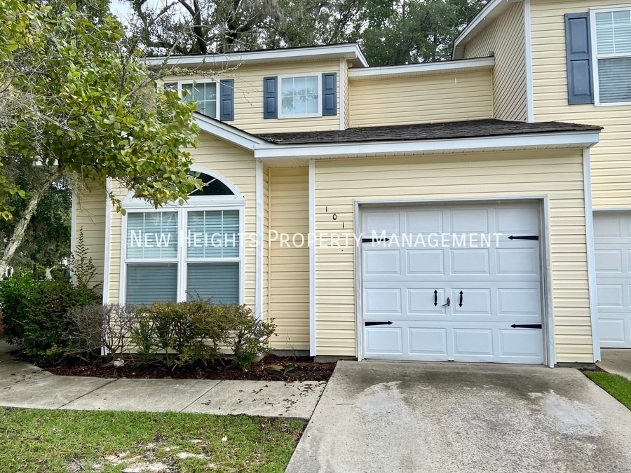 101 Grand Oaks Dr Townhome Rentals in Ladson SC