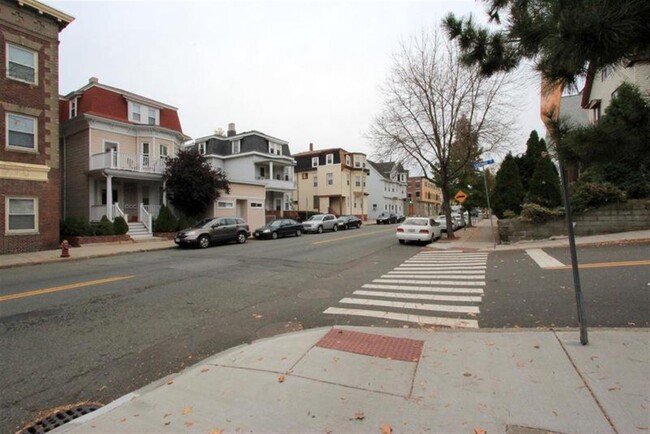 Building Photo - 278 Highland Ave