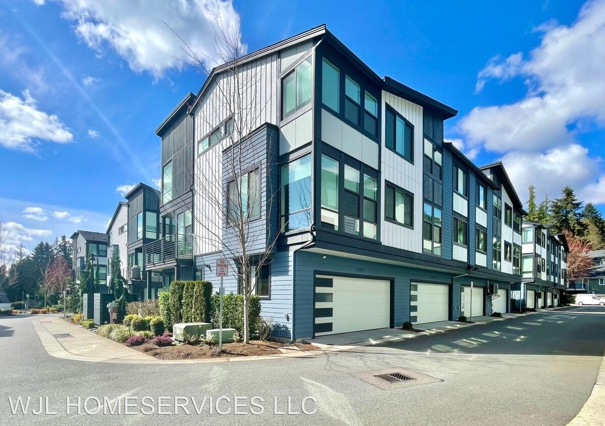 9627 NE 182nd Pl, Bothell, WA 98011 House Rental in Bothell, WA