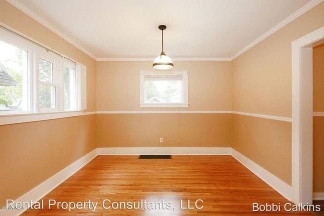 Building Photo - 3 br, 2 bath House - 1720 Silver Ave SE