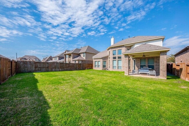 Building Photo - 10010 Cypress Path