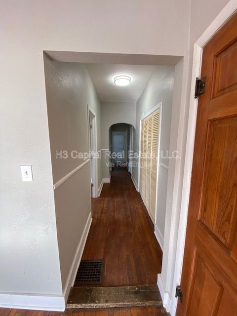 Foto del edificio - 2449 Cleveland Blvd