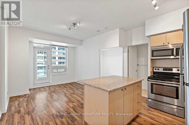 Photo du bâtiment - 55 E Liberty St