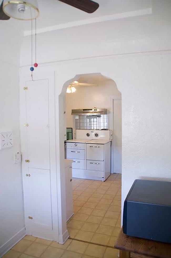 Office/breakfast nook/crafting room looking into kitchen - 13855 Vanowen St