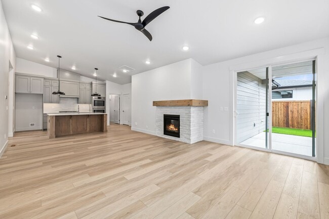 Building Photo - Stunning New Construction by Biltmore | El...