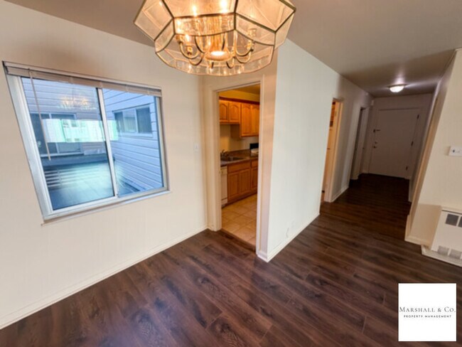 Foto del edificio - PAC HEIGHTS!  REMOD 2BR/2BA QUIET BUILDING, ELEVATOR, GREAT LOCATION