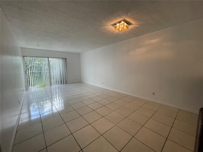 Building Photo - 8540 N Sherman Cir