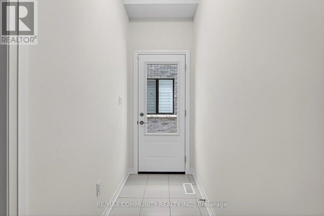 Photo du bâtiment - 95 Westcott Rd