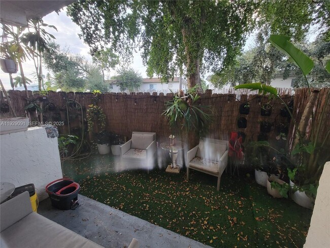 Foto del edificio - 1796 NW 55th Ave