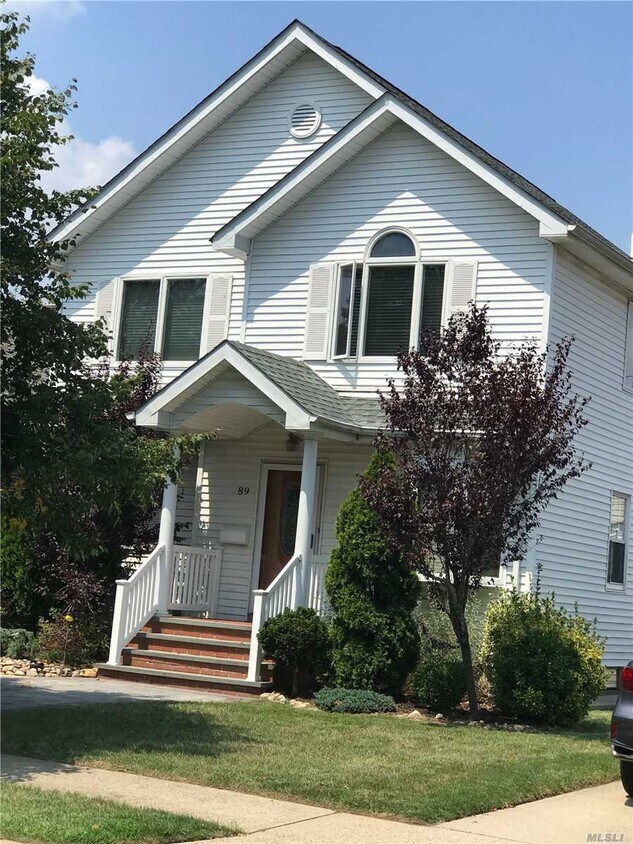 Primary Photo - 89 Nugent St