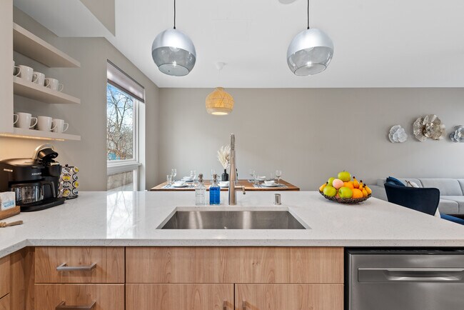 Foto del edificio - 1815 N Arlington Pl