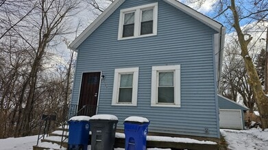 Building Photo - 2109 Pixley Ct