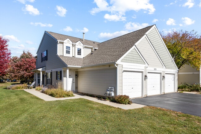 Building Photo - 2211 Waterleaf Ct