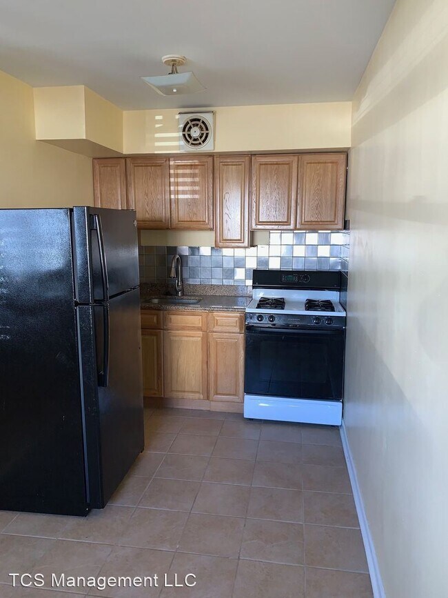 Foto del edificio - 2 br, 1 bath House - 1634 Emerson St. Unit 1