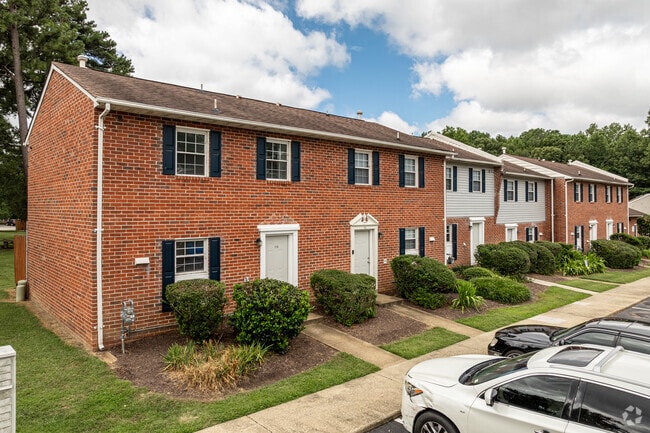 Foto del edificio - Lakeview Terrace Townhomes