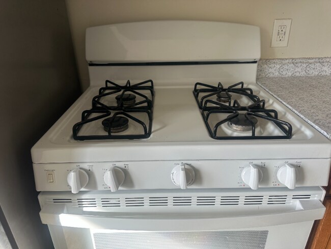 Foto del edificio - 895 Main St