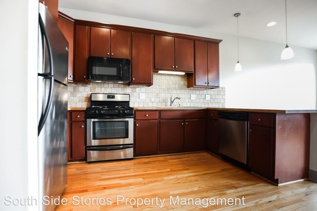 Foto del edificio - 8910 S Commercial Ave