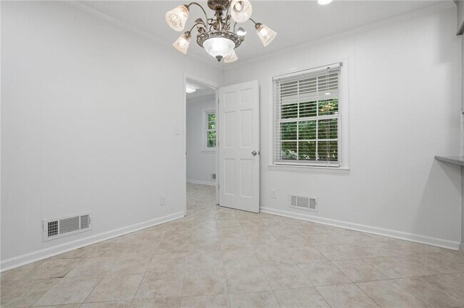 Building Photo - 128 McNeal Rd