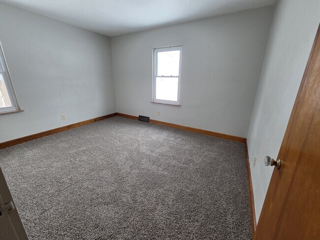 Foto del edificio - 2415 Carew St