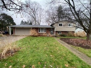 Building Photo - 1280 Kuehnle Ct