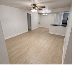 Building Photo - 3016 Parkway Blvd