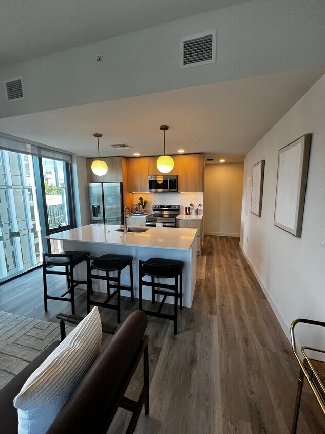 Foto principal - 41 NW 32nd St