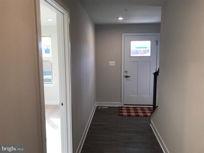 Foto del edificio - 3581 Shady Pines St