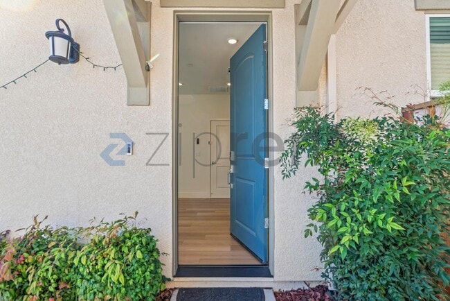 Foto del edificio - 5545 Oberon Ave