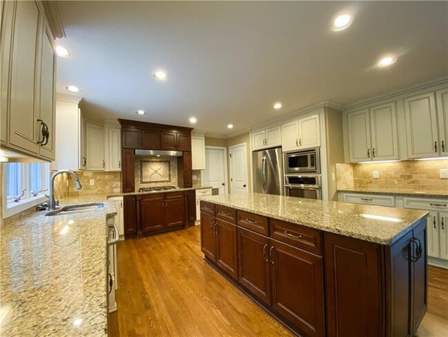 Building Photo - 80 Mountain Creek Trce NW