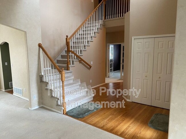 Foto del edificio - 1628 Lily Lake Dr