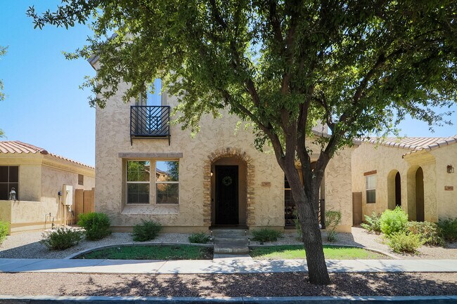 Foto del edificio - 3457 E Orchid Ln