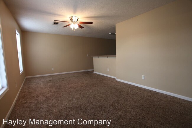 Building Photo - 3 br, 3 bath House - 1950 Panda Court