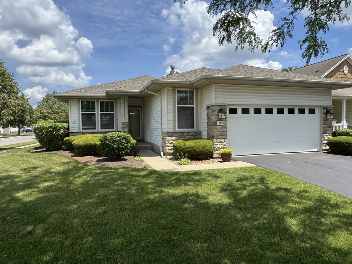 Primary Photo - 13084 Illinois Dr