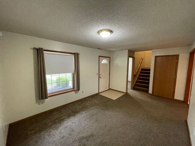 Foto del edificio - 1539 E Wayne St