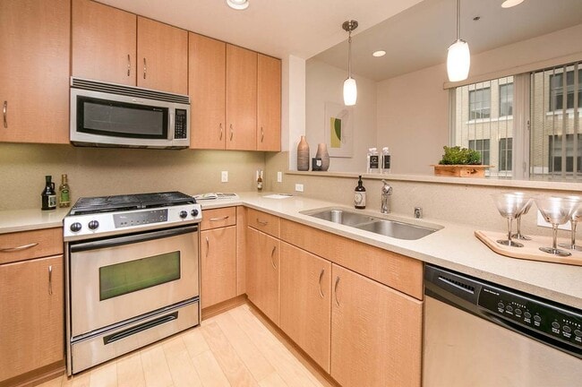 Building Photo - 1511 Jefferson St